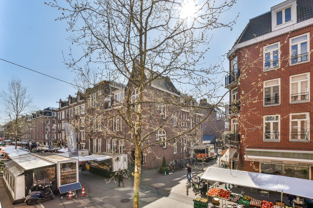 Photo 8 of Ten Katestraat 13-1