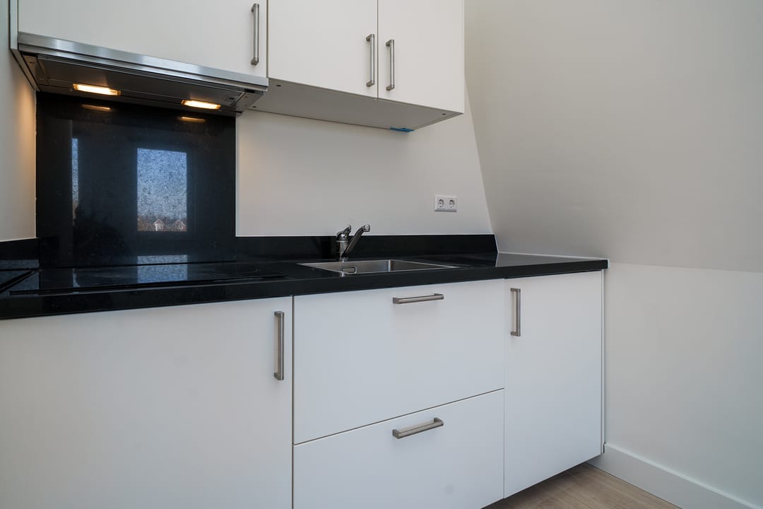 Foto 8 van Mathenesserweg 127-A04A