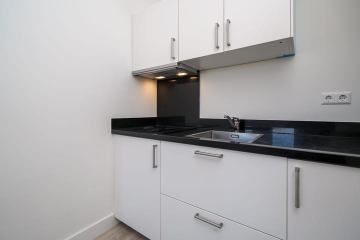 Foto 9 van Mathenesserweg 127-A04A