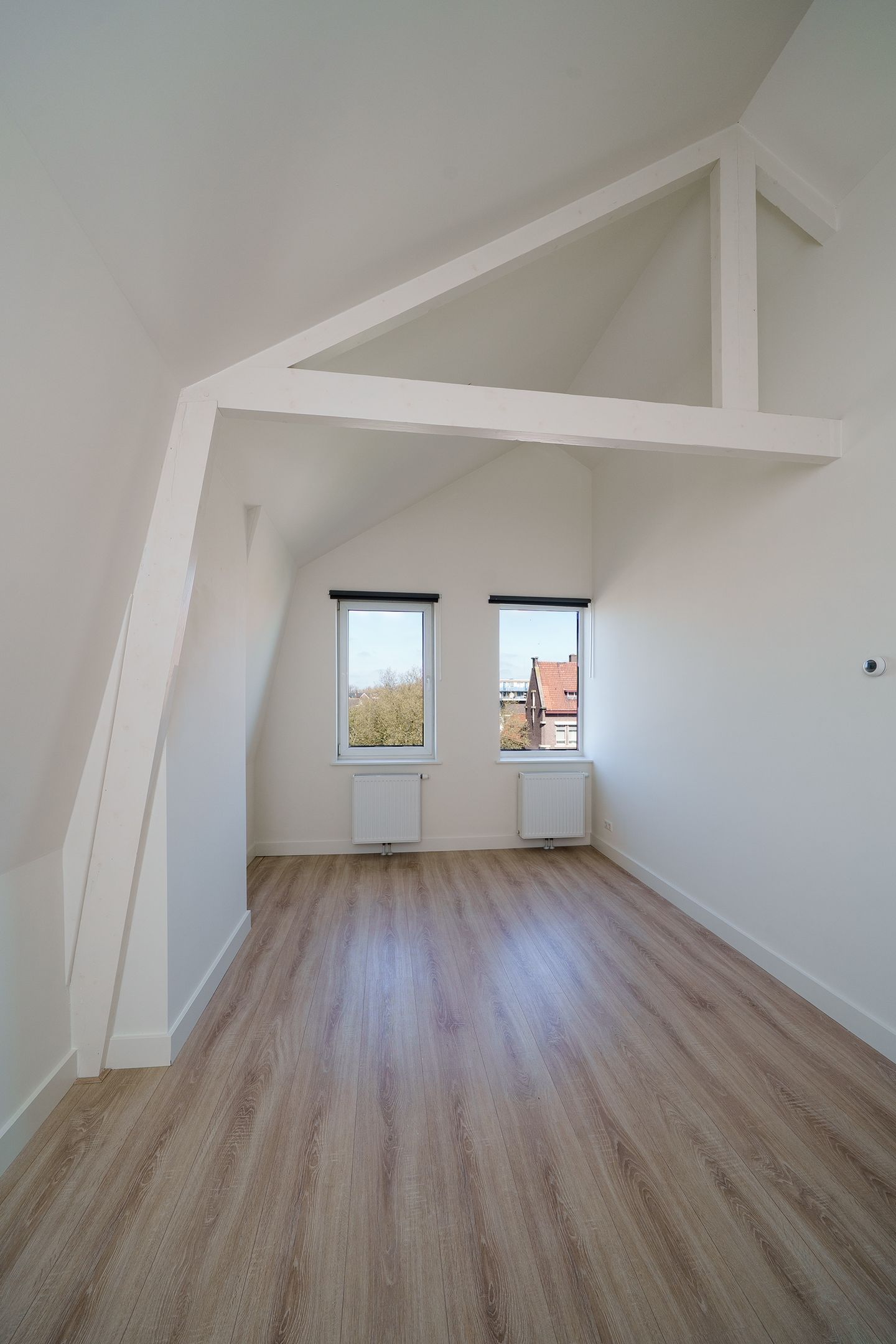 Foto 10 van Mathenesserweg 127-A04A