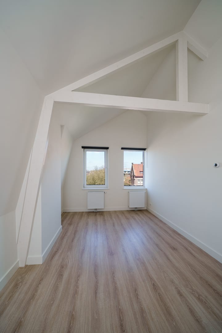 Foto 10 van Mathenesserweg 127-A04A