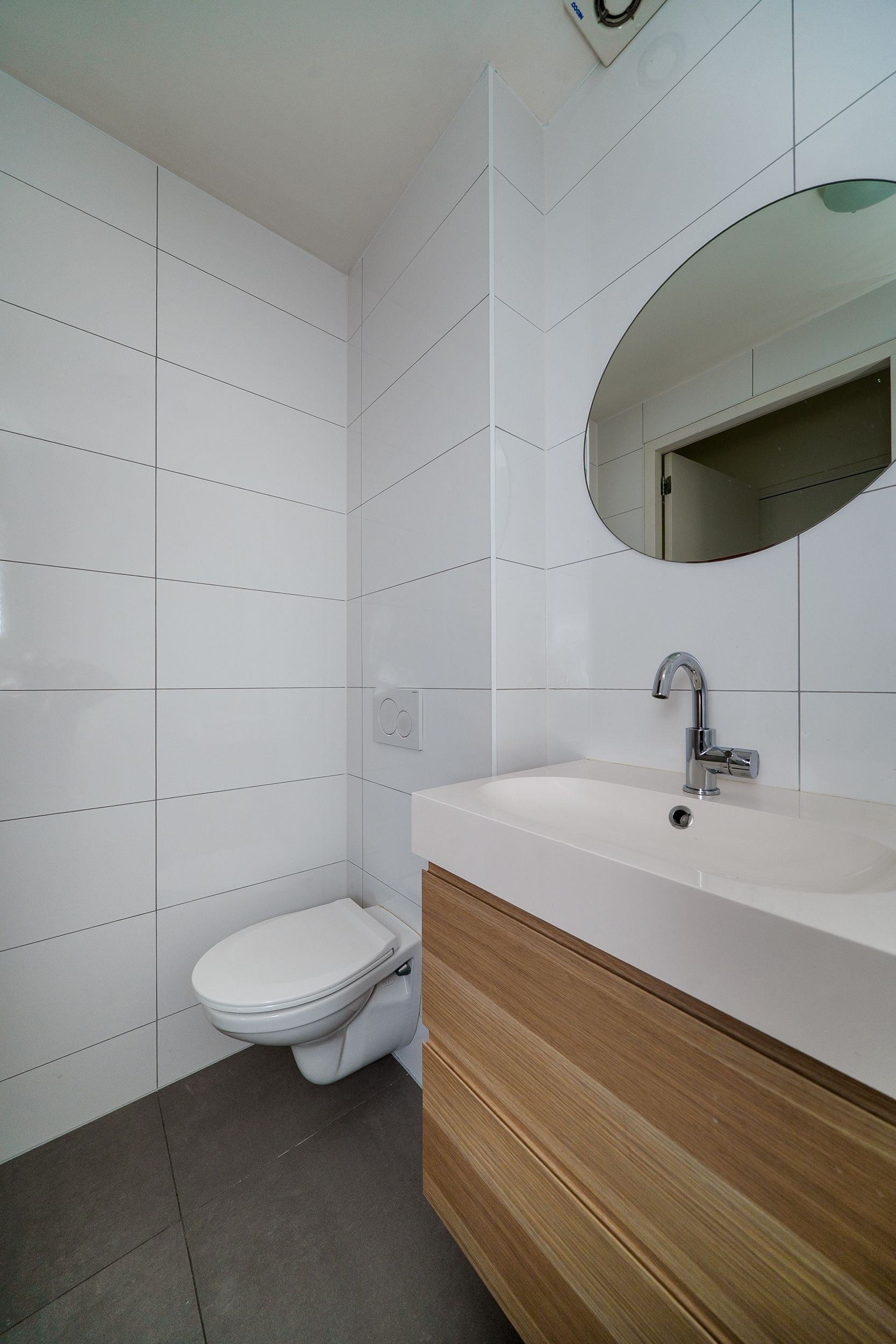 Foto 12 van Mathenesserweg 127-A04A