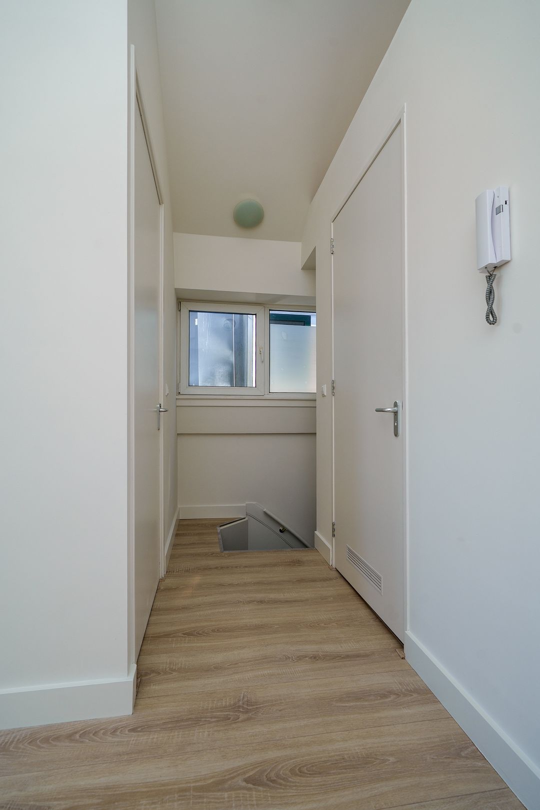 Foto 13 van Mathenesserweg 127-A04A