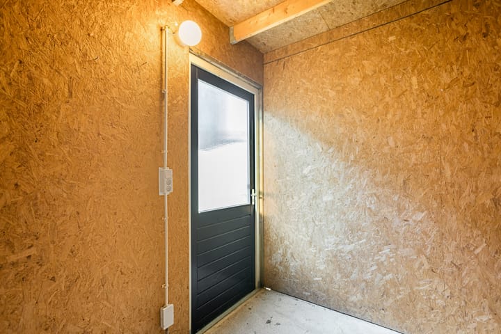 Foto 28 van Leiendekkerstraat 61