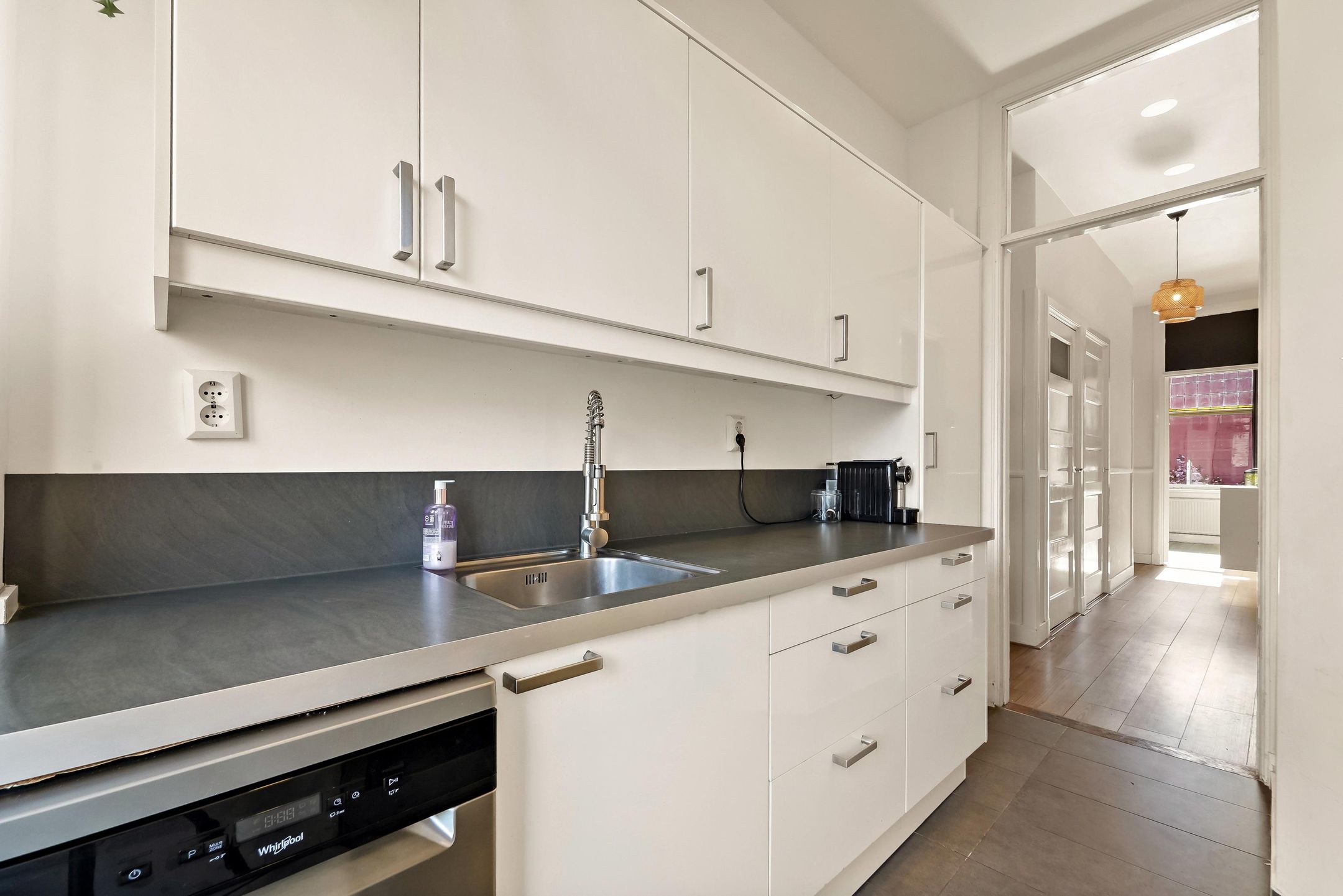 Foto 15 van Amandelstraat 81