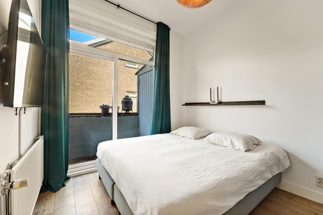 Foto 16 van Amandelstraat 81