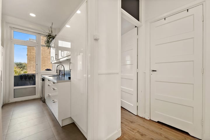 Foto 13 van Amandelstraat 81