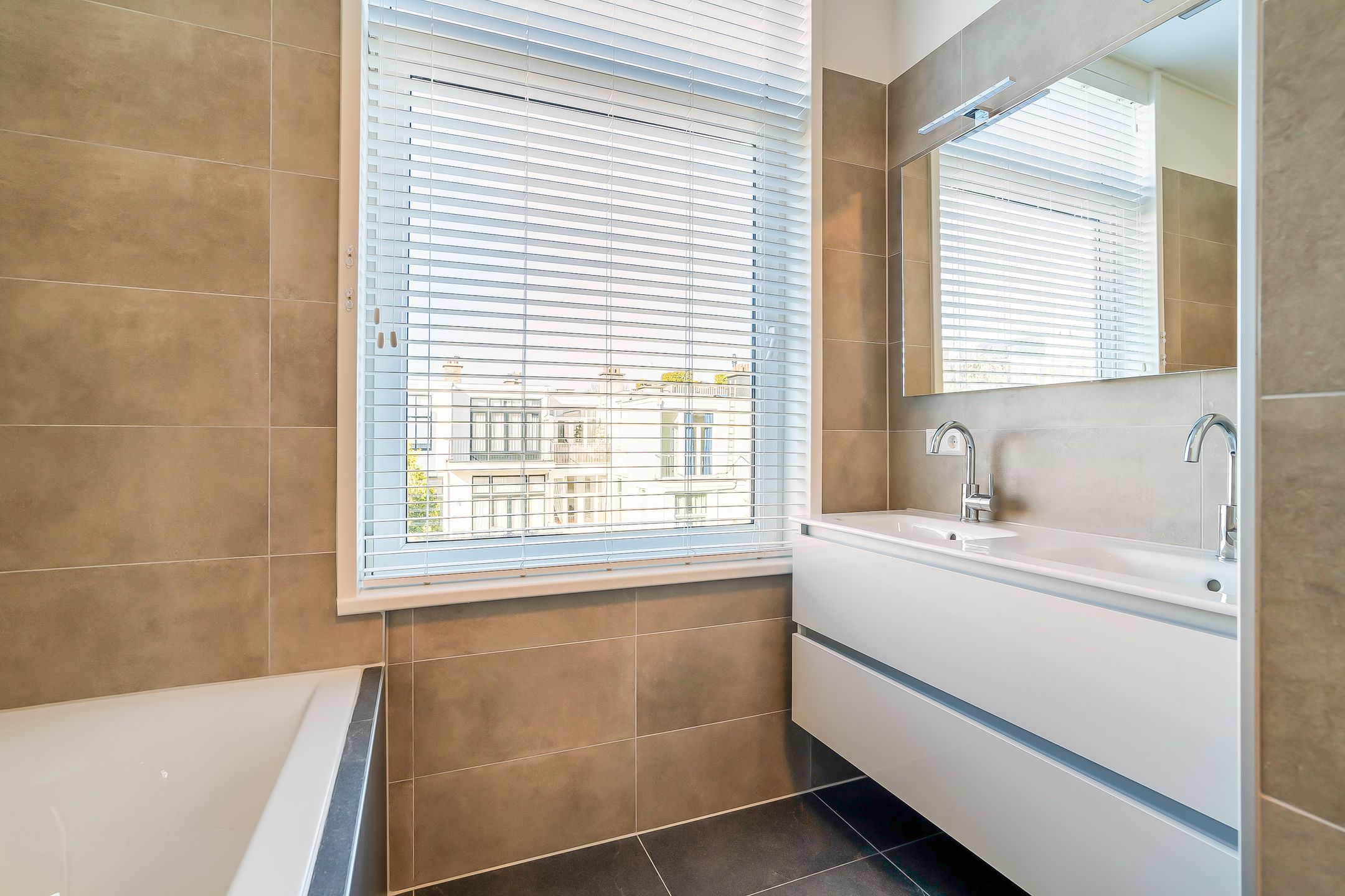 Foto 27 van Van Slingelandtstraat 125