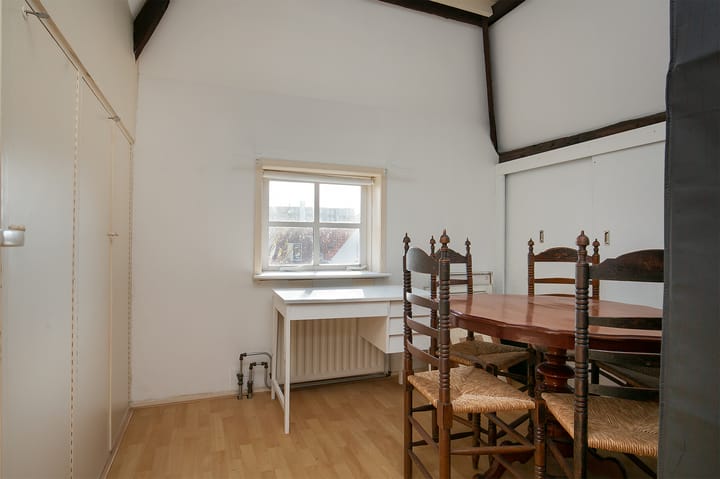 Foto 34 van Molenstraat 47