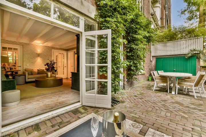 Photo 9 of Vondelstraat 108-A