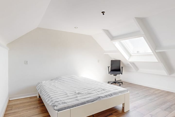 Foto 25 van Bremlaan 14