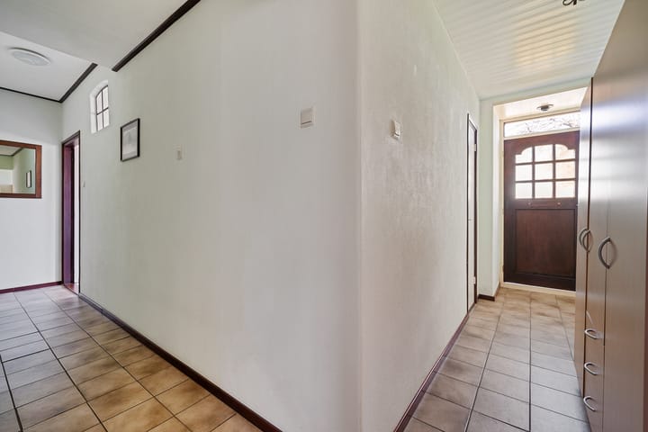 Foto 7 van Burg Tonkensstraat 3