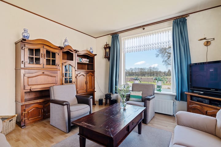 Foto 12 van Burg Tonkensstraat 3