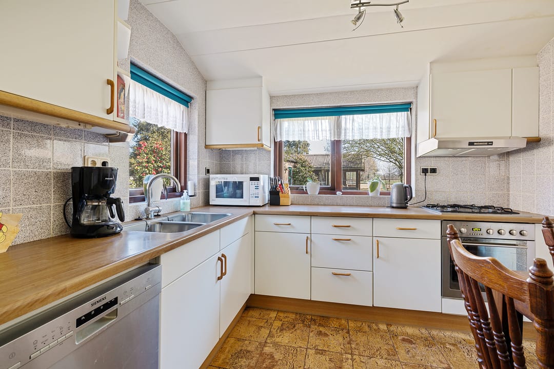 Foto 16 van Burg Tonkensstraat 3