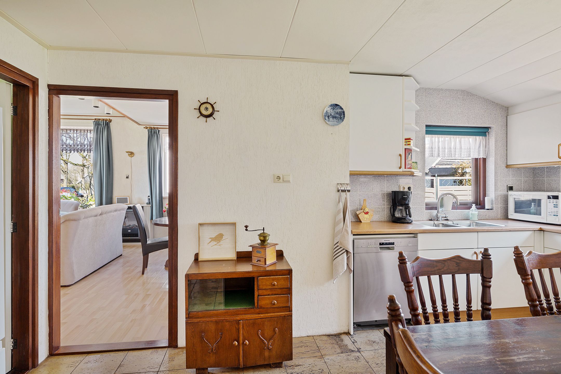 Foto 18 van Burg Tonkensstraat 3