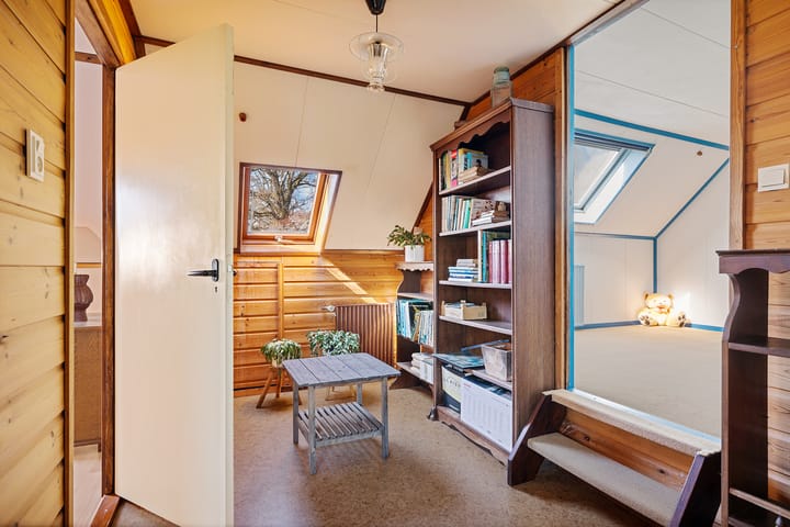 Foto 26 van Burg Tonkensstraat 3