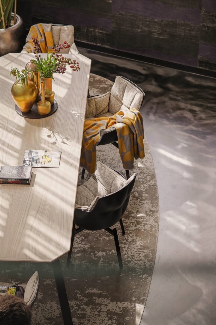 Photo 6 of Dulcie Septemberpad 24