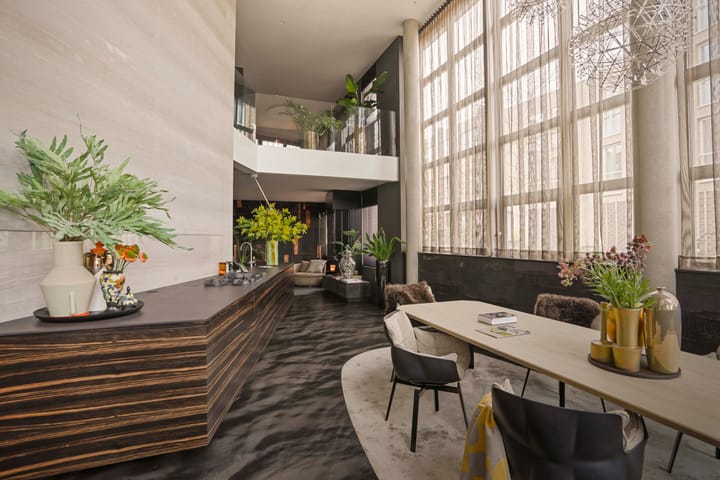 Photo 7 of Dulcie Septemberpad 24