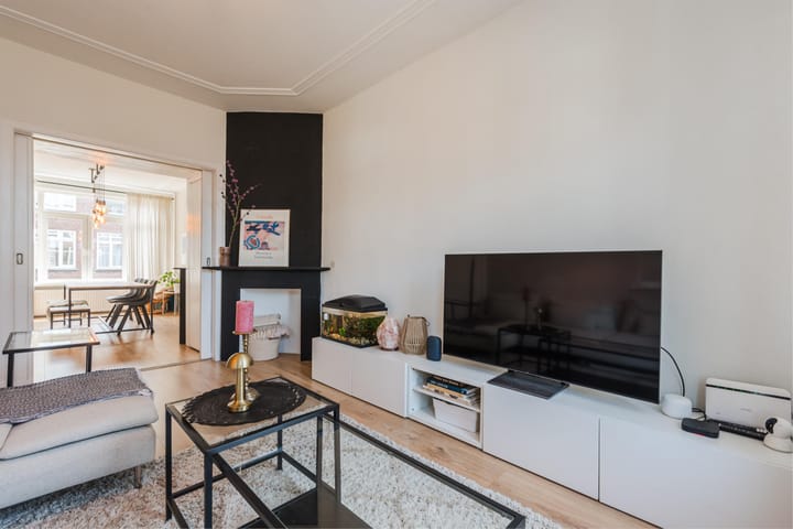 Foto 12 van Hoenderloostraat 126