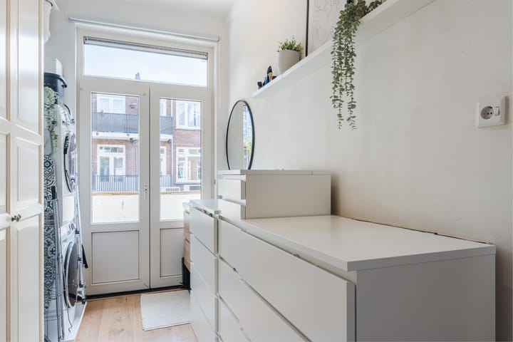 Foto 25 van Hoenderloostraat 126