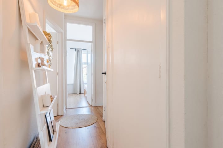 Foto 33 van Hoenderloostraat 126