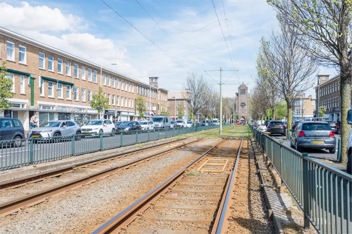 Foto 38 van Hoenderloostraat 126