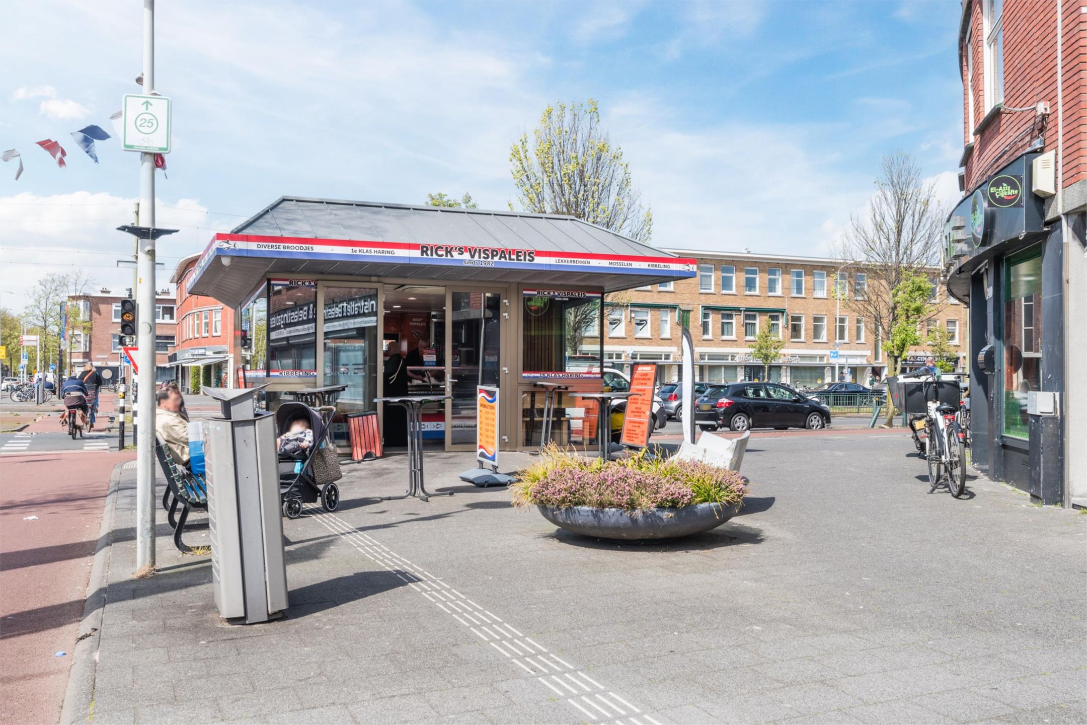 Foto 39 van Hoenderloostraat 126