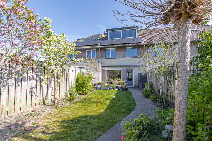 Foto 2 van Citadel 76