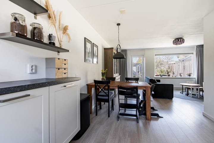 Foto 15 van Citadel 76