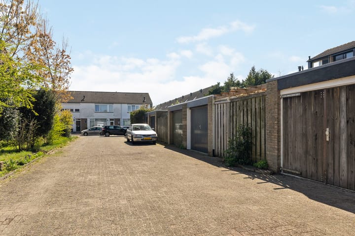 Foto 38 van Prof. Struyckenstraat 14