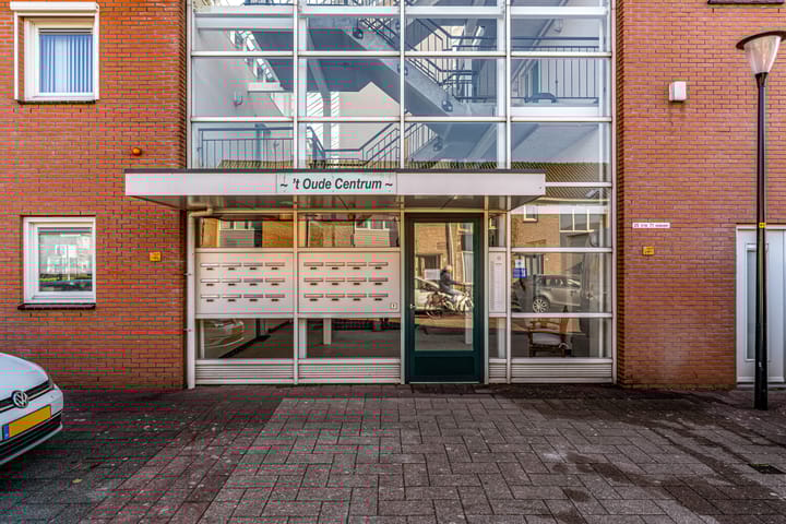 Foto 16 van Raadhuisplein 65