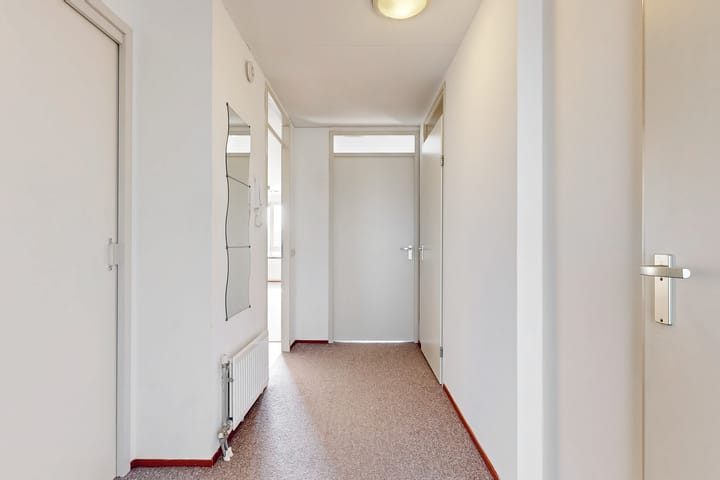 Foto 8 van Raadhuisplein 65