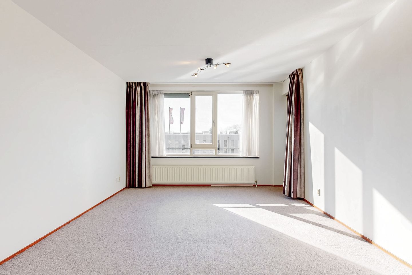 Foto 5 van Raadhuisplein 65