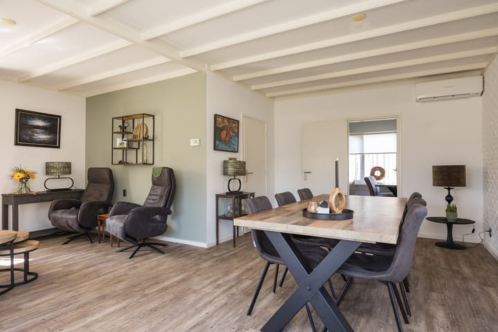 Photo 10 of van Bentheimstraat 2