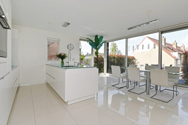 Foto 18 van De Warmoezerij 44