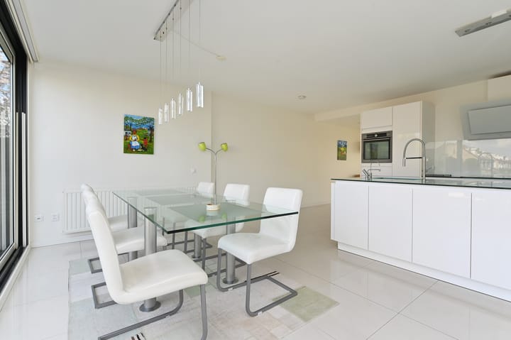 Foto 23 van De Warmoezerij 44