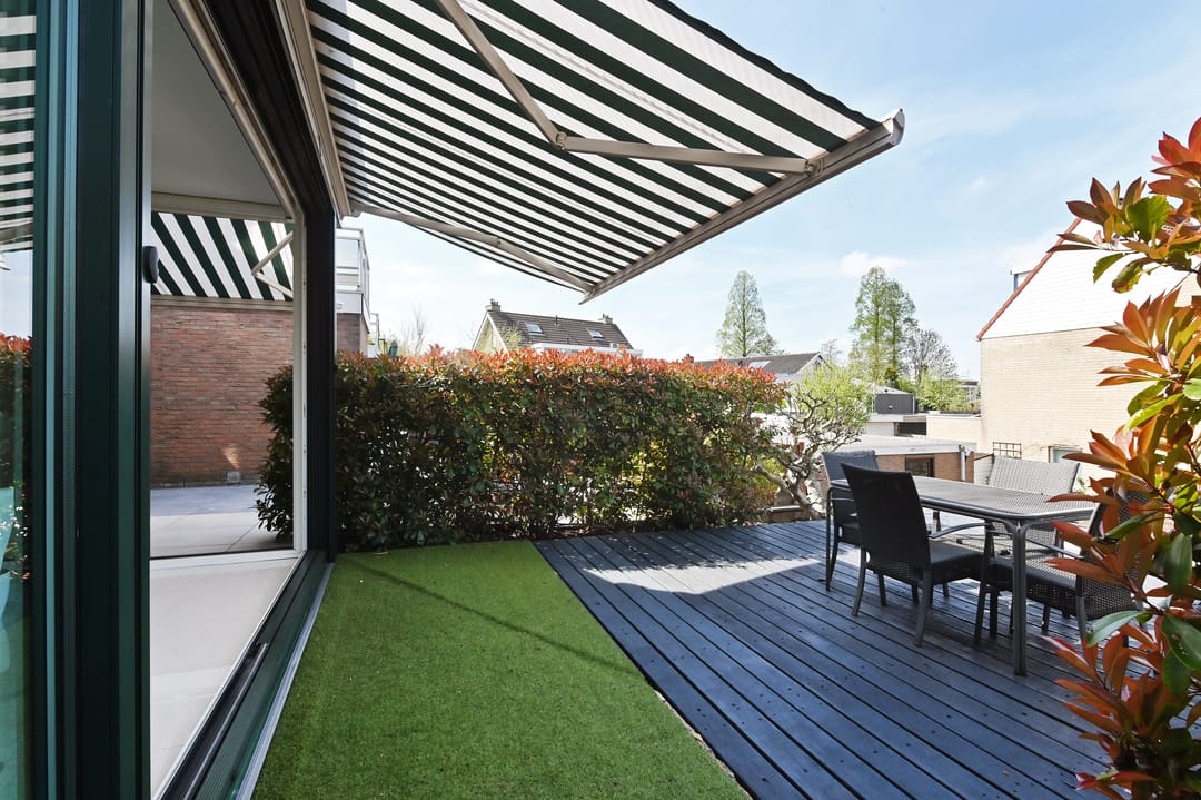 Photo 26 of De Warmoezerij 44