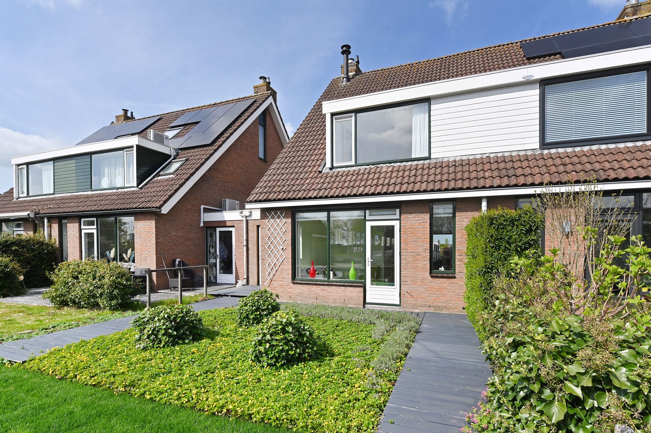 Photo 27 of De Warmoezerij 44