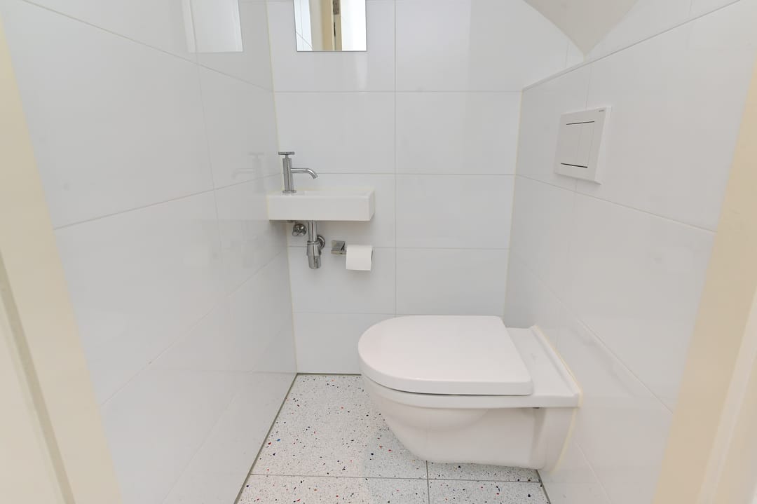 Photo 31 of De Warmoezerij 44