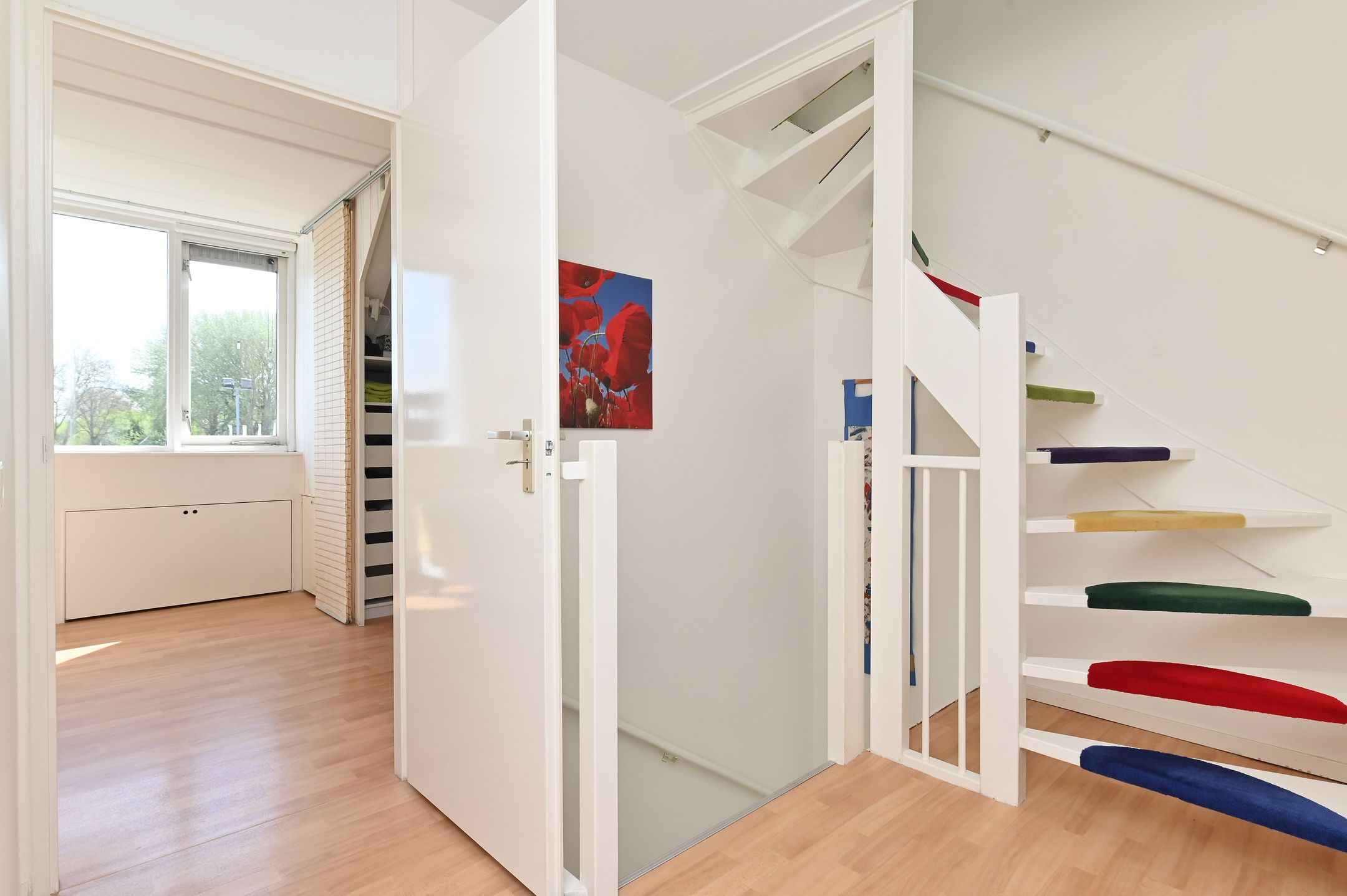 Photo 45 of De Warmoezerij 44