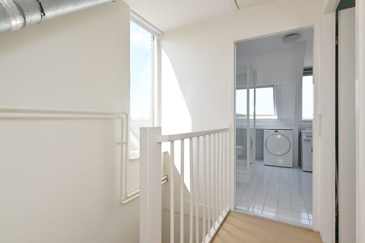 Foto 47 van De Warmoezerij 44