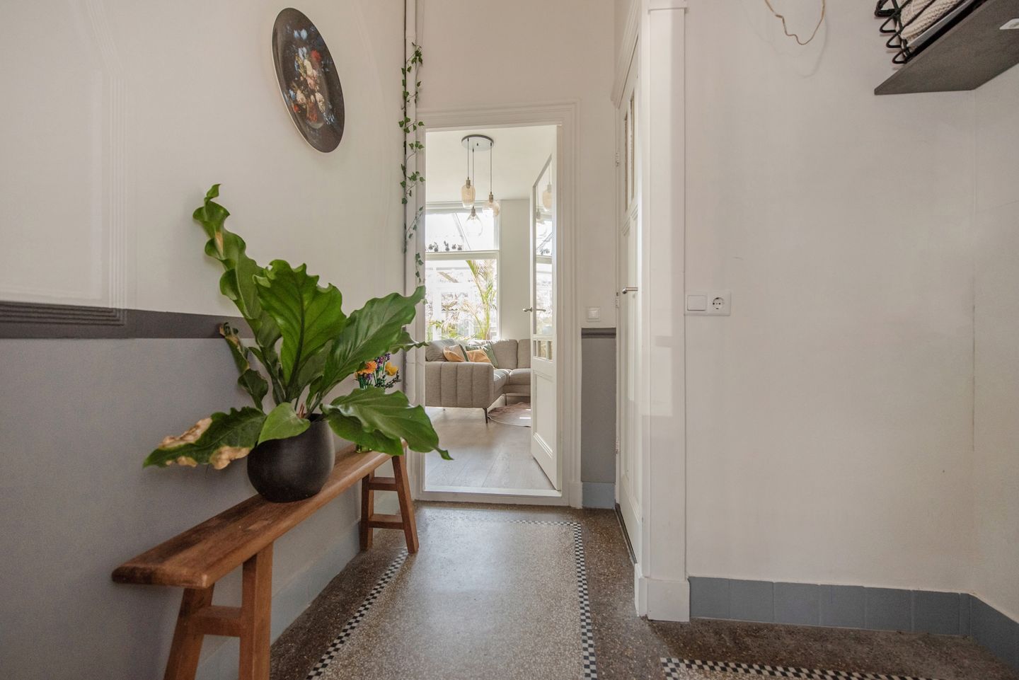 Photo 10 of Willemstraat 63