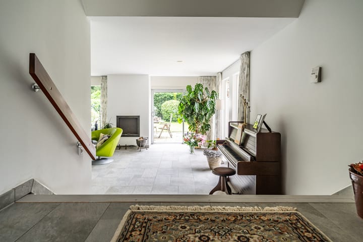 Photo 7 of Nassaulaan 142