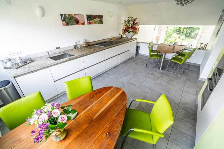 Photo 6 of Nassaulaan 142