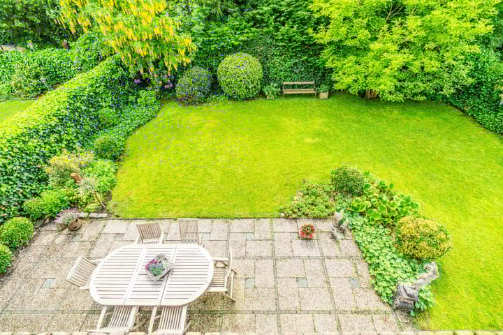 Photo 52 of Nassaulaan 142