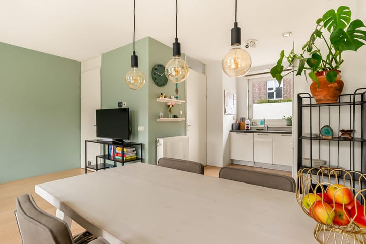 Foto 17 van Nevenspoor 24