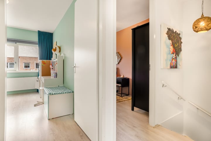 Foto 19 van Nevenspoor 24