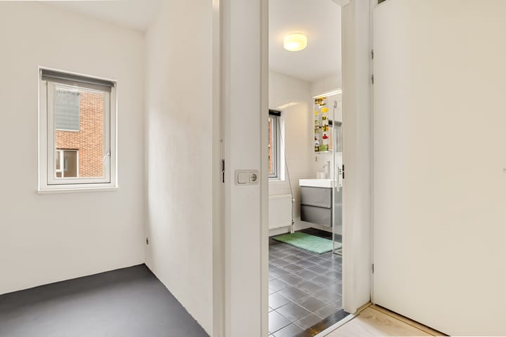 Foto 26 van Nevenspoor 24