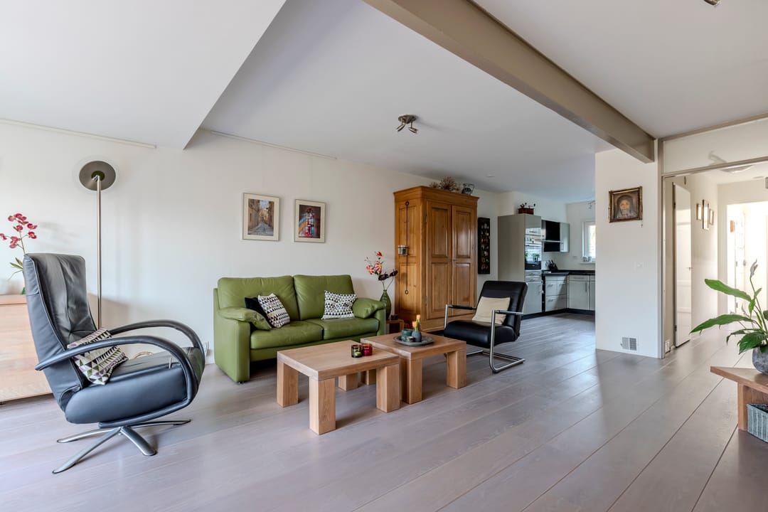 Photo 11 of Houweelstraat 14