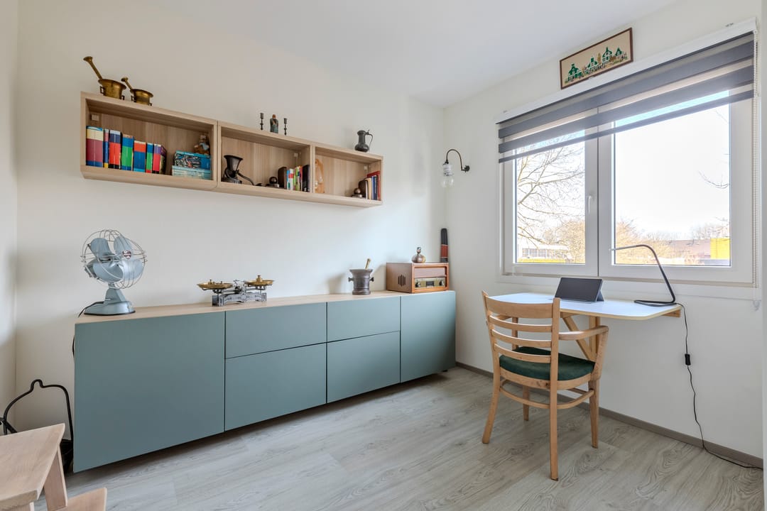 Photo 22 of Houweelstraat 14